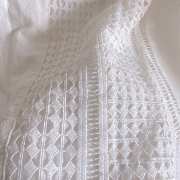 Selfie Leslie Cotton Off Shoulder Dress - Picture 4 of 10